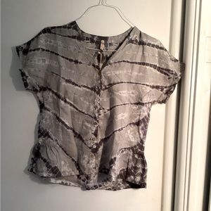 XCVI Savone linen peplum tie dye shirt